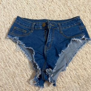 Jean Thong Shorts, Size: Small